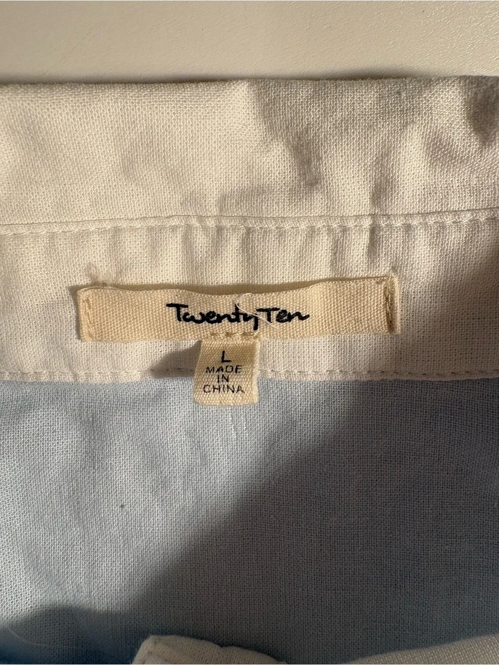 Men's Two-Tone Light Blue and White Button-Down Shirt